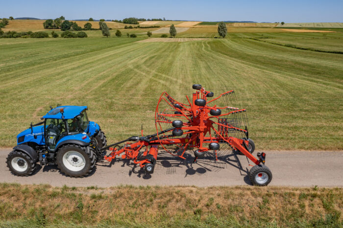 KUHN Vālotājs  ar pacēlāju pa vidu GA 8131 CL - Image 18