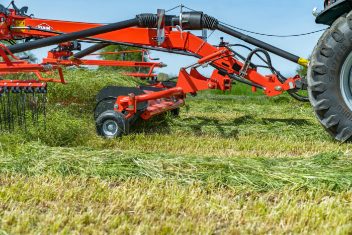 KUHN Vālotājs  ar pacēlāju pa vidu GA 8131 CL - Image 11