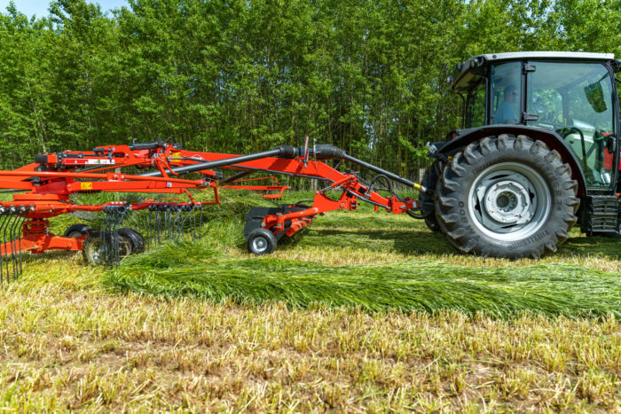 KUHN Vālotājs  ar pacēlāju pa vidu GA 8131 CL - Image 8