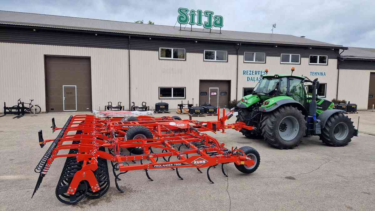 ezgif.com-gif-maker-93