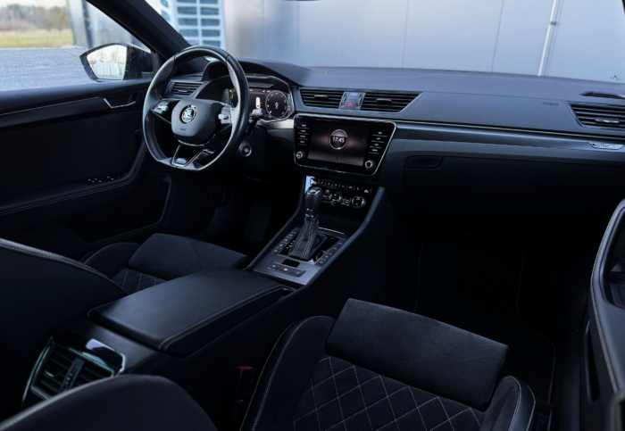 Škoda Superb SportLine | 1.4 TSI Plug-In Hibrīds | 2021.gada - Image 10