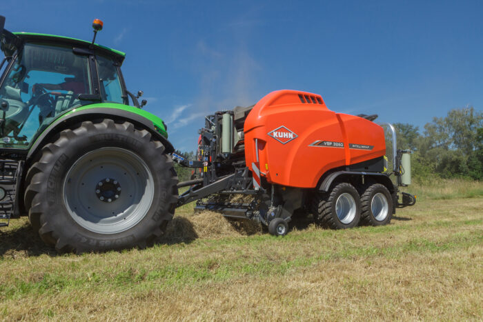 Preses kombinācija ar maināma diametra presēšanas kameru KUHN VBP 3200 - Image 2