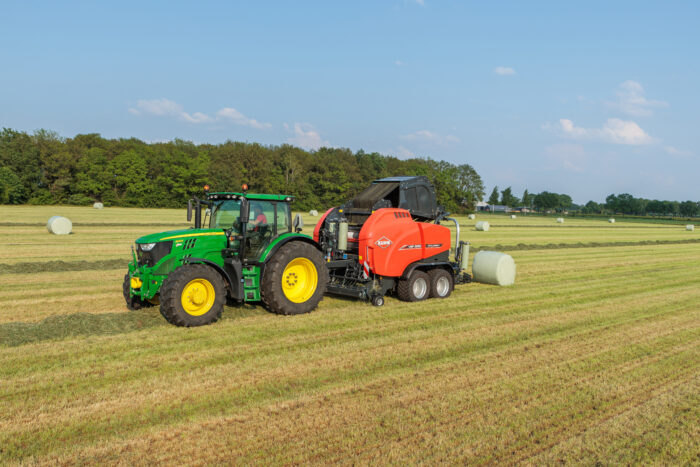 Preses kombinācija ar maināma diametra presēšanas kameru KUHN VBP 3200 - Image 3