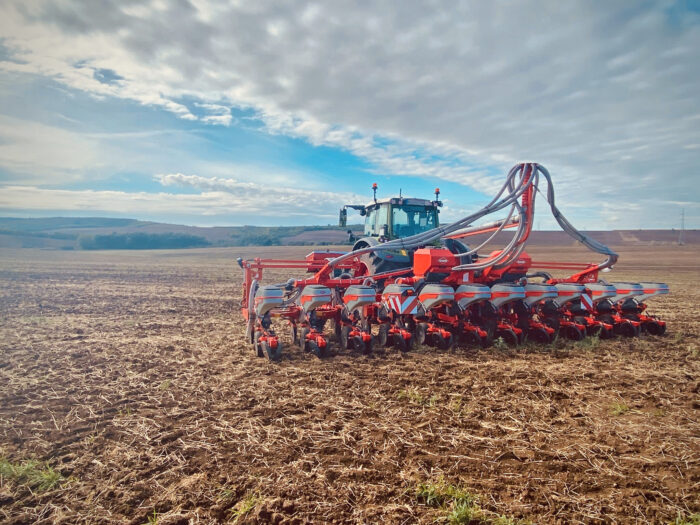 Precīzās izsējas sējmašīna KUHN MAXIMA 3 - Image 9