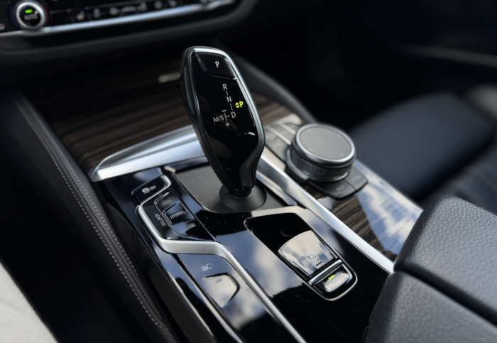 BMW 530e xDrive Touring | Plug-In Hibrīds | 2021.gada - Image 16