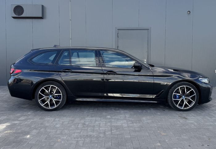 BMW 530e xDrive Touring | Plug-In Hibrīds | 2021.gada - Image 6