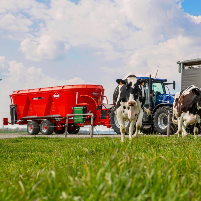 Lopbarības maisītāji - izdalītāji KUHN Euromix - Image 2