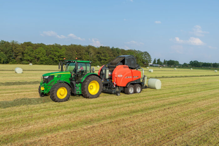 Preses kombinācija ar maināma diametra presēšanas kameru KUHN VBP 3200 - Image 3