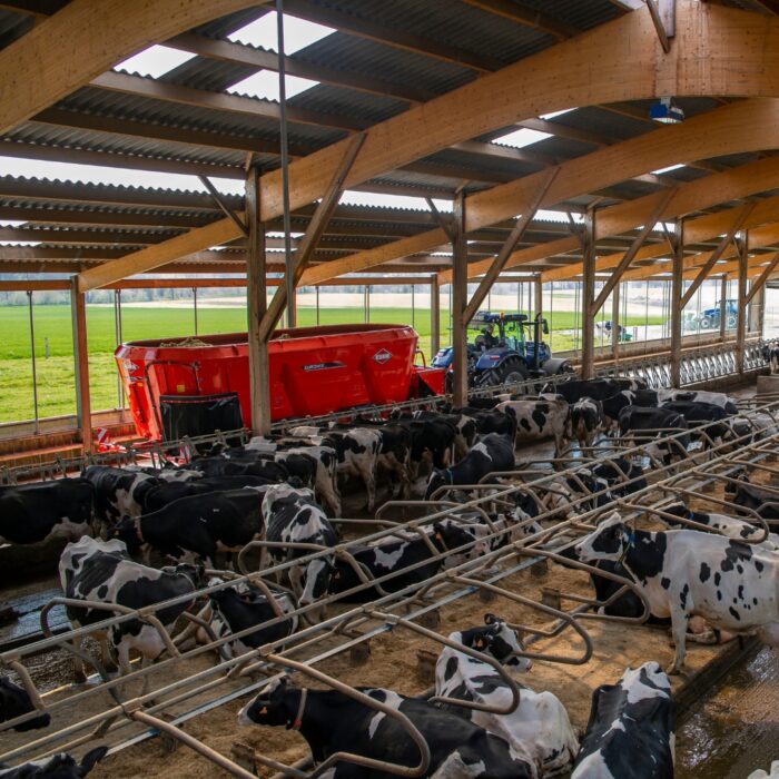 Lopbarības maisītāji - izdalītāji KUHN Euromix - Image 5