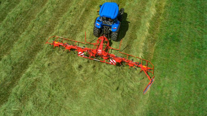 KUHN ārdītājs GF 8700 - Image 2
