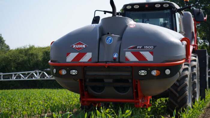 Priekšējā miglotāja tvertne KUHN PF - Image 3