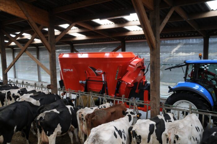 Lopbarības maisītāji - izdalītāji KUHN Profile - Image 11