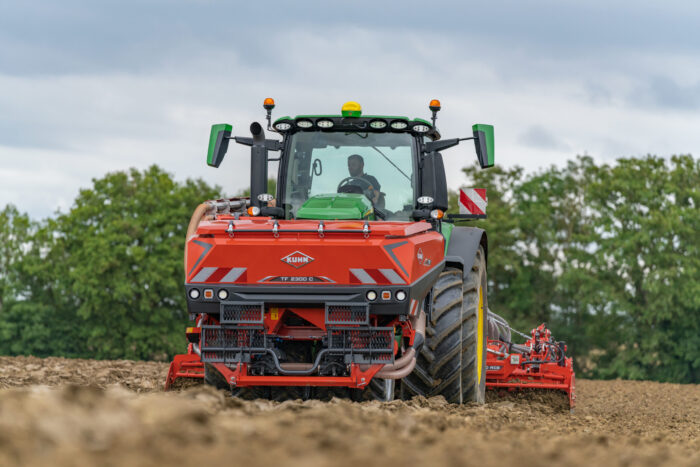 Priekšējā tvertne KUHN TF 2300 C - Image 4