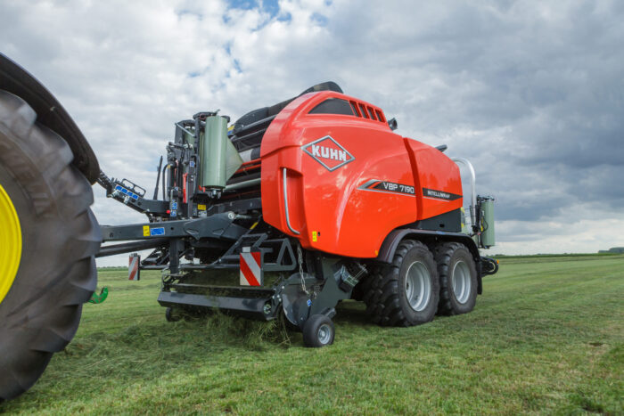 Preses kombinācija ar maināma diametra presēšanas kameru KUHN VBP 7100 - Image 9