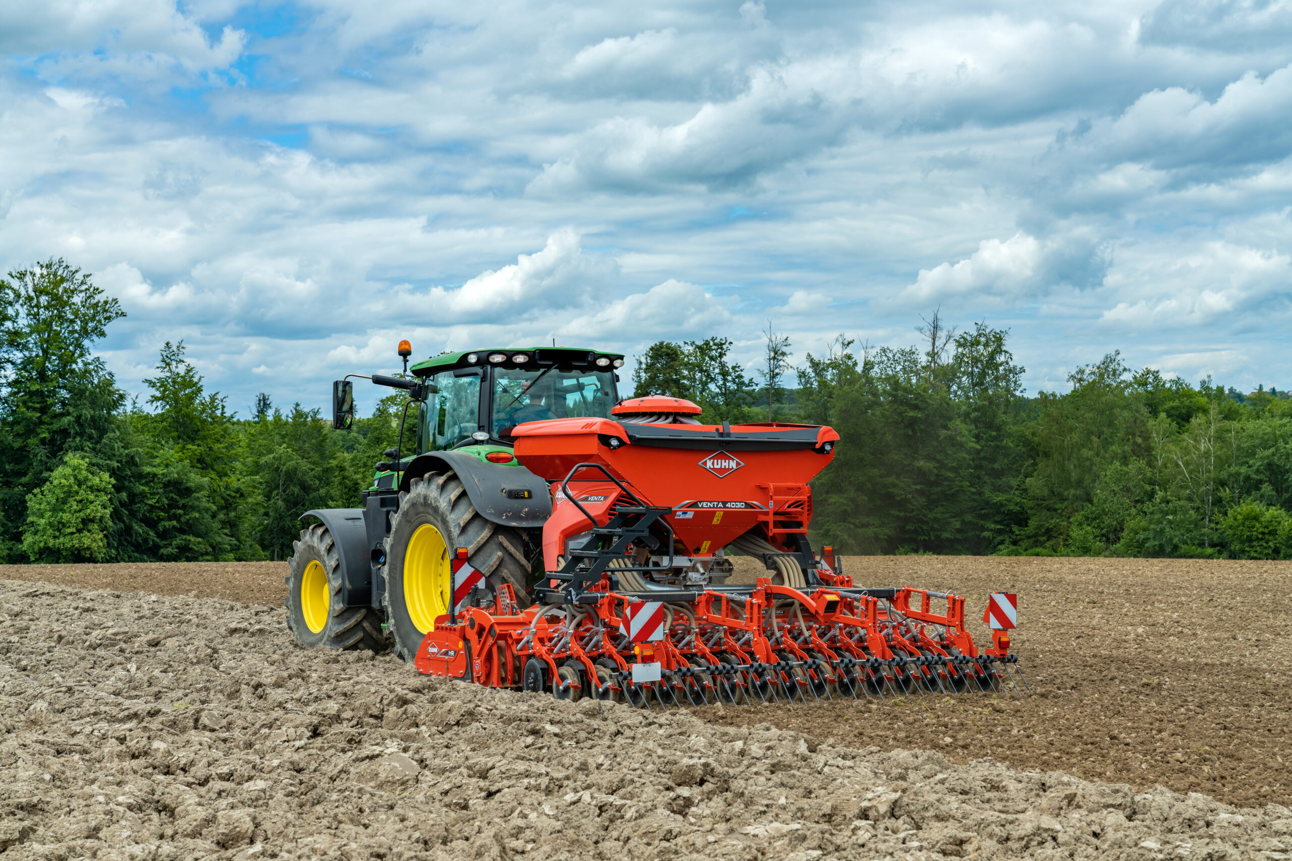 VENTA-4030_WORK_GROUND_-JOHN-DEERE-14-scaled