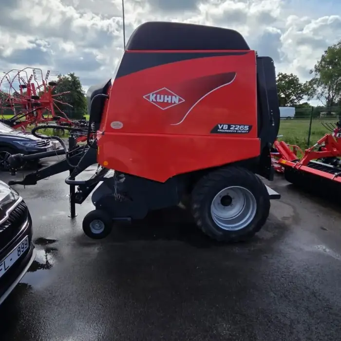 KUHN Mainīgās kameras ruļļu prese VB 2265 - Image 16