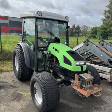Traktors DEUTZ FAHR AGROKID 230